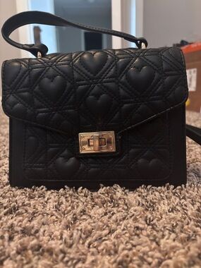 Aldo Black Quilted Heart Purse with Gold Turn-Lock